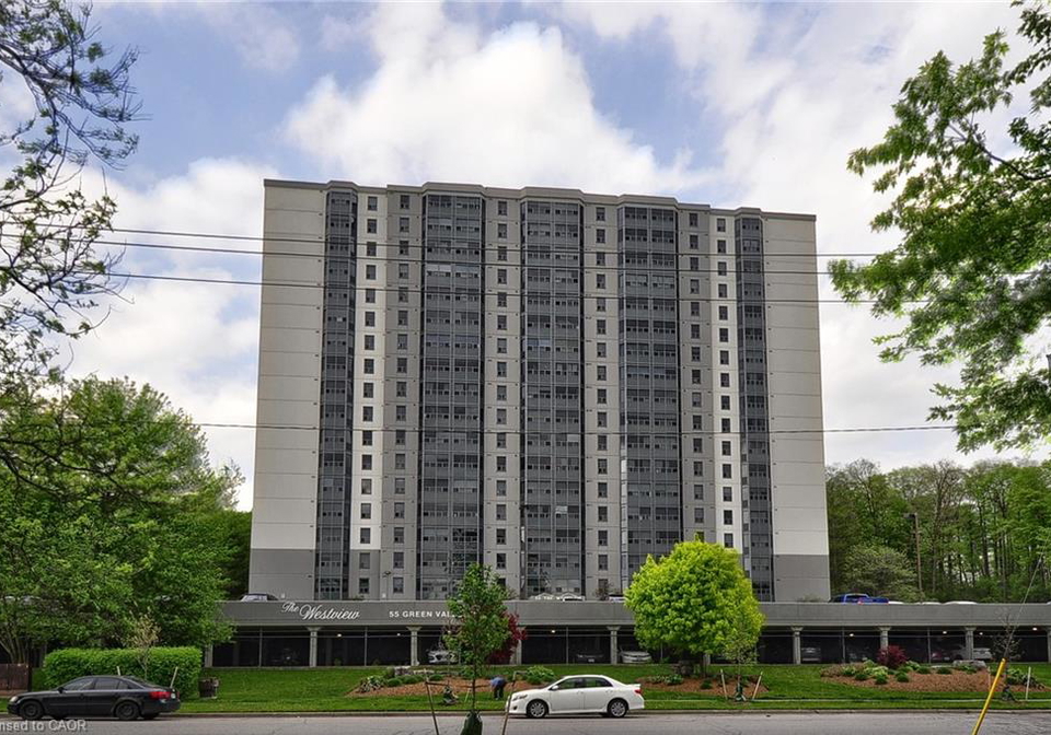 55-green-valley-drive-kitchener-ontario-40833467