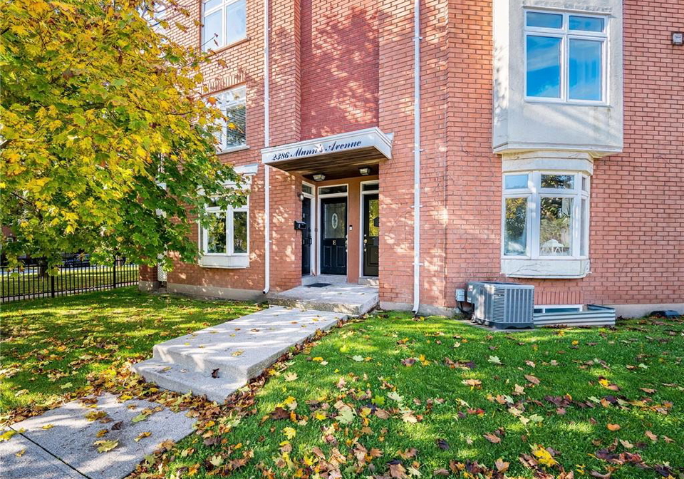 2386-munns-avenue-e-oakville-ontario-40833480