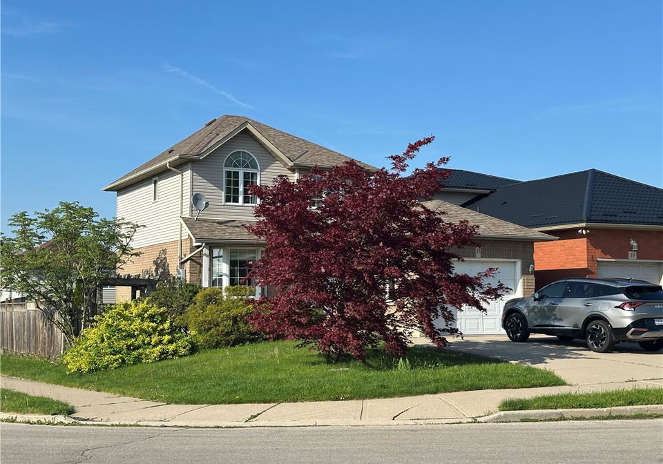 33-vineberg-drive-hamilton-ontario-40833487