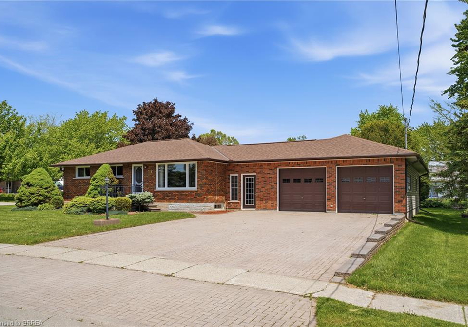 55-william-street-n-plattsville-ontario-40833495