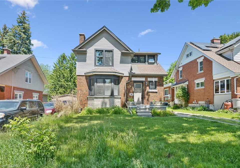 74-homewood-avenue-kitchener-ontario-40833501
