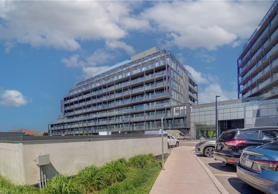 3210-dakota-common-burlington-ontario-40833511
