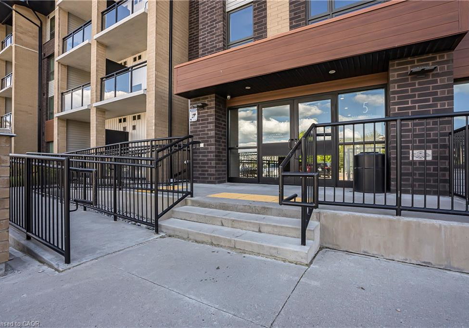 25-kay-crescent-guelph-ontario-40833518