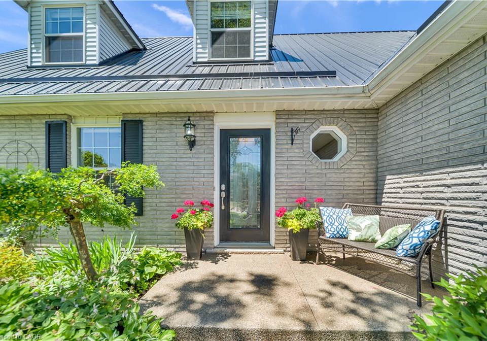 912-parkwood-drive-port-elgin-ontario-40833521