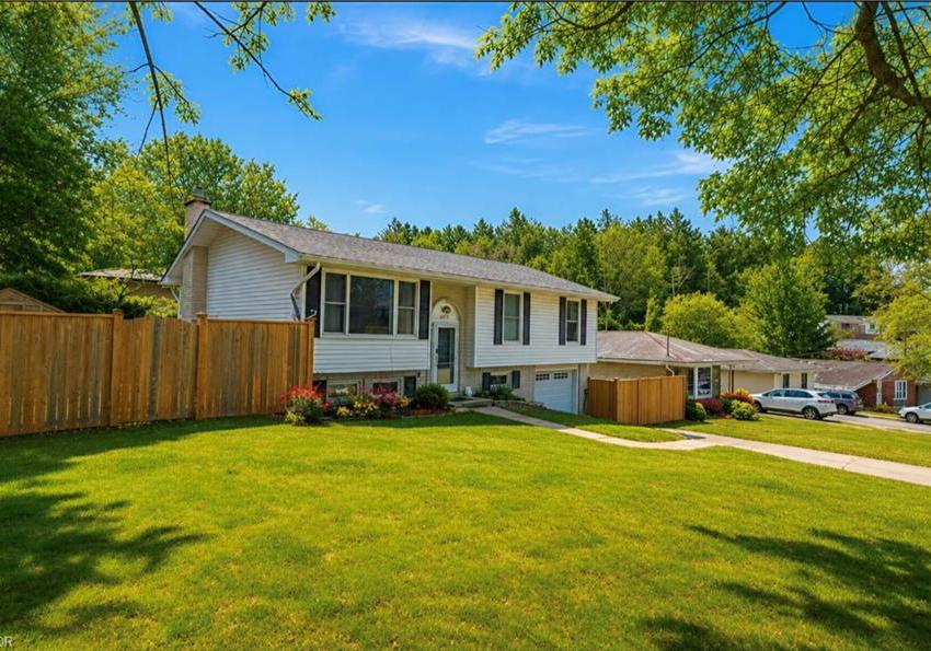 106-oakwood-avenue-simcoe-ontario-40833531