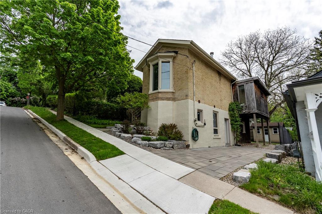 23-pearl-st-street-guelph-ontario-40833534