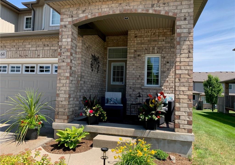 31-townsend-drive-breslau-ontario-40833553