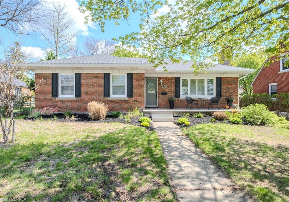 24-franklin-street-brantford-ontario-40833582