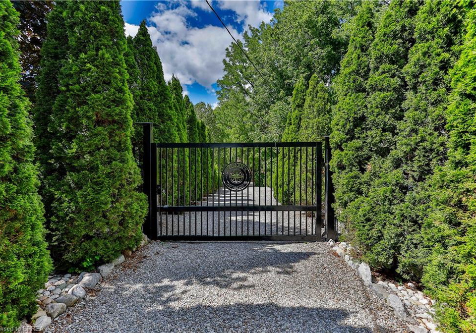 60a-dundas-street-w-paris-ontario-40833584