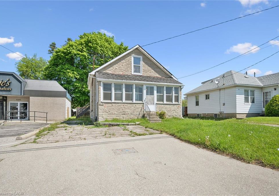 630-main-street-cambridge-ontario-40833586
