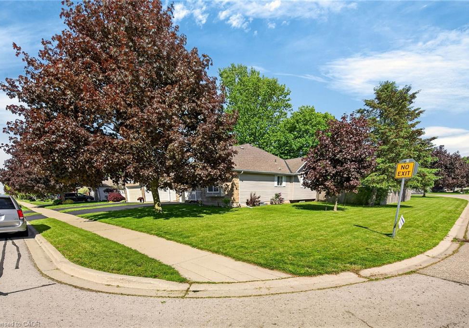 1201-tamarac-street-dunnville-ontario-40833588