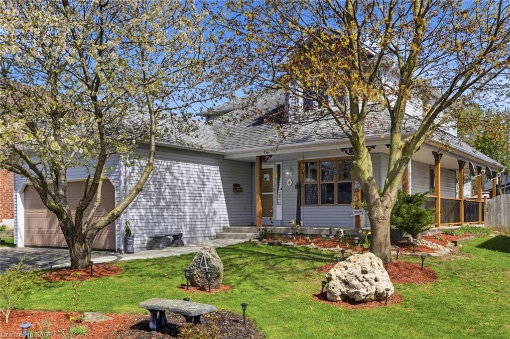 4-broom-street-ayr-ontario-40833593