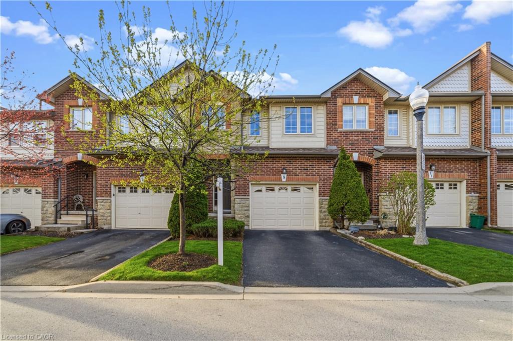 9-liddycoat-lane-ancaster-ontario-40833616