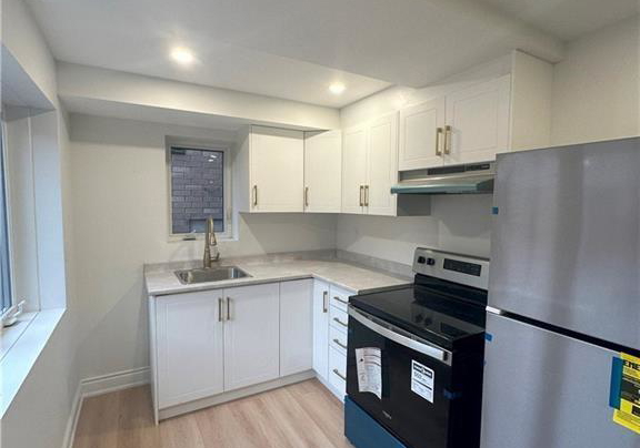 88-scarletwood-street-hamilton-ontario-40833625