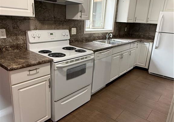 947-main-street-e-hamilton-ontario-40833626