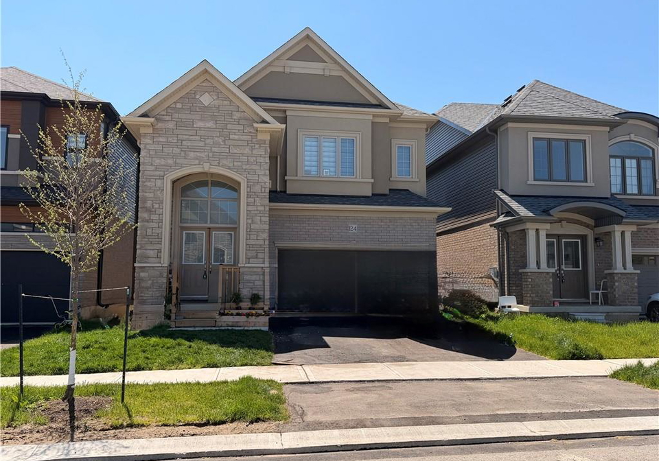 124-hitchman-street-paris-ontario-40833627