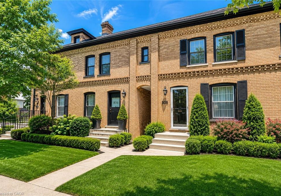 808-monmouth-road-windsor-ontario-40833628