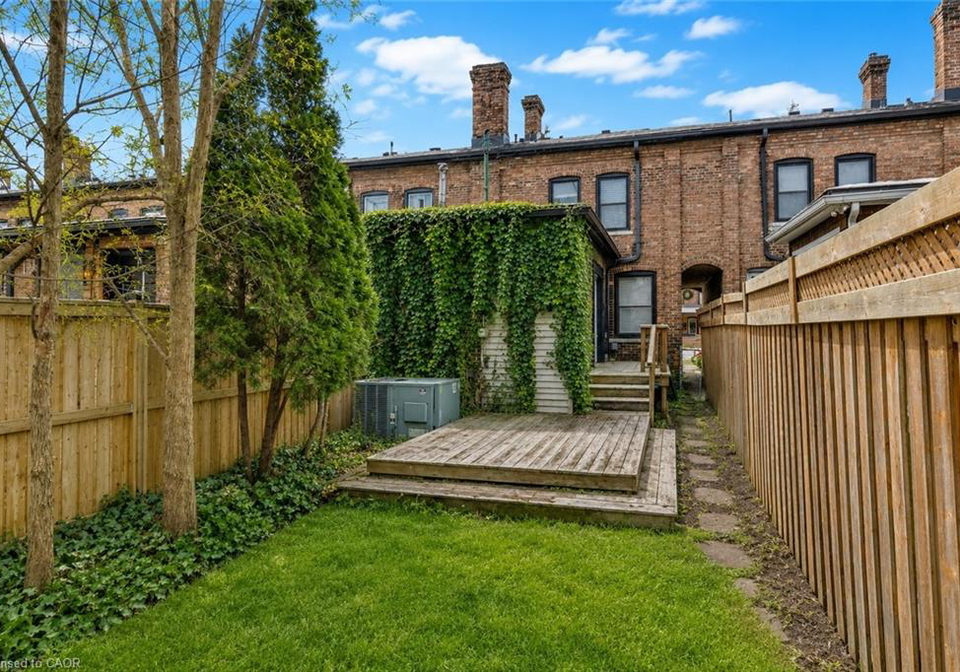 808-monmouth-road-windsor-ontario-40833628