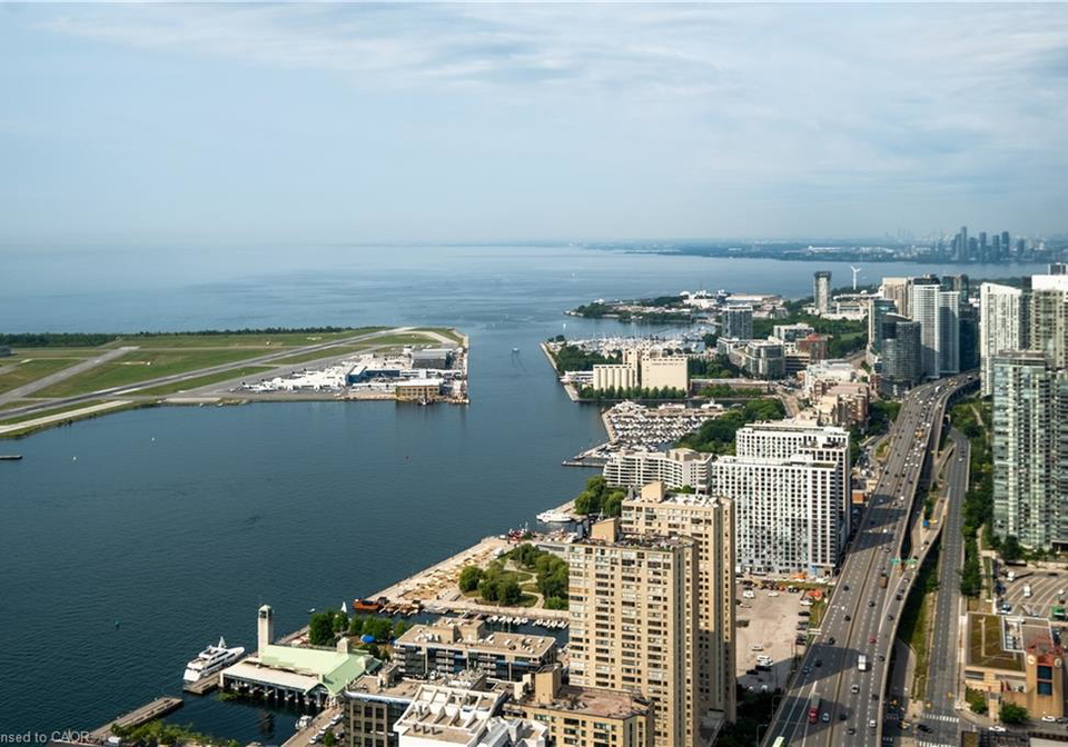 10-york-street-toronto-ontario-40833636