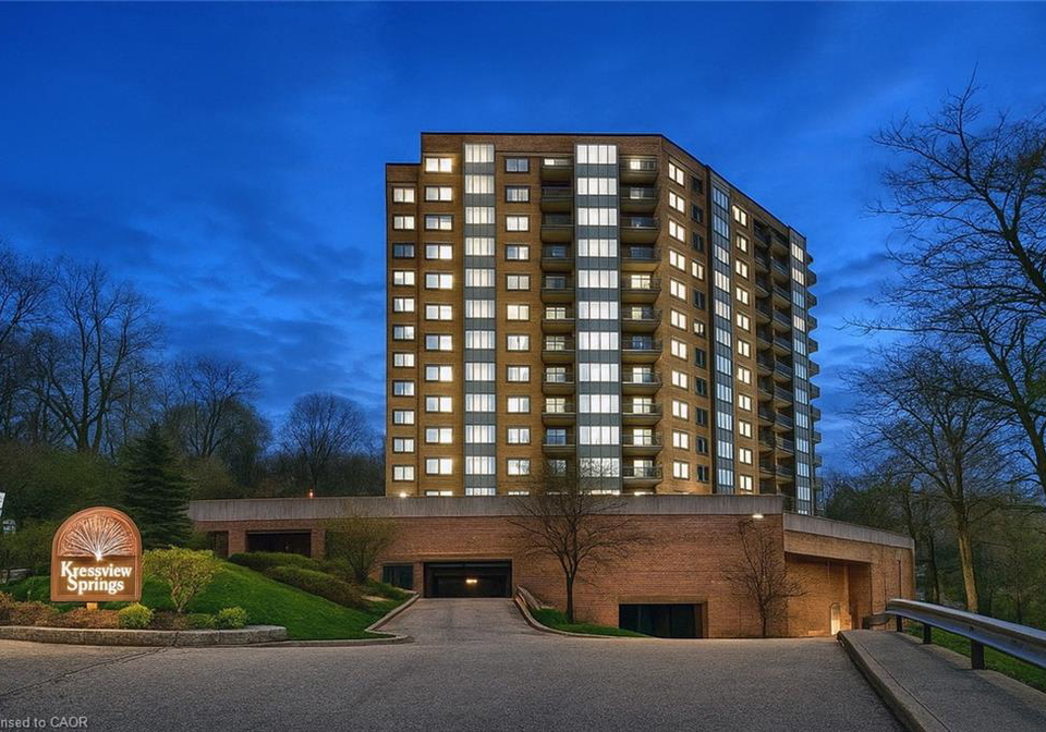 237-king-street-w-cambridge-ontario-40833639