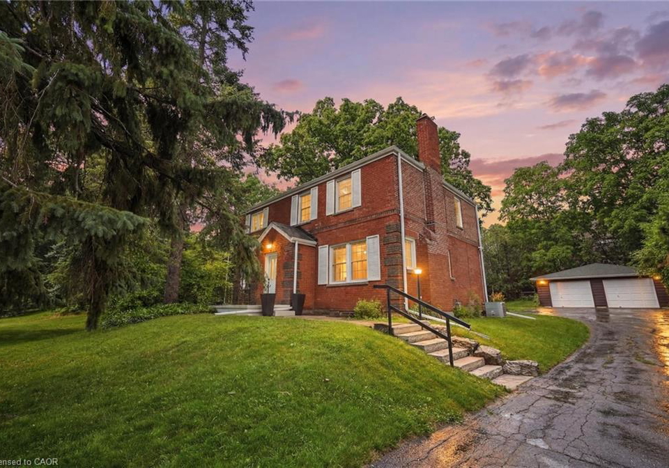 214-west-river-road-cambridge-ontario-40833647
