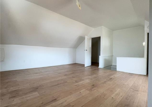 10-fairleigh-avenue-n-hamilton-ontario-40833659