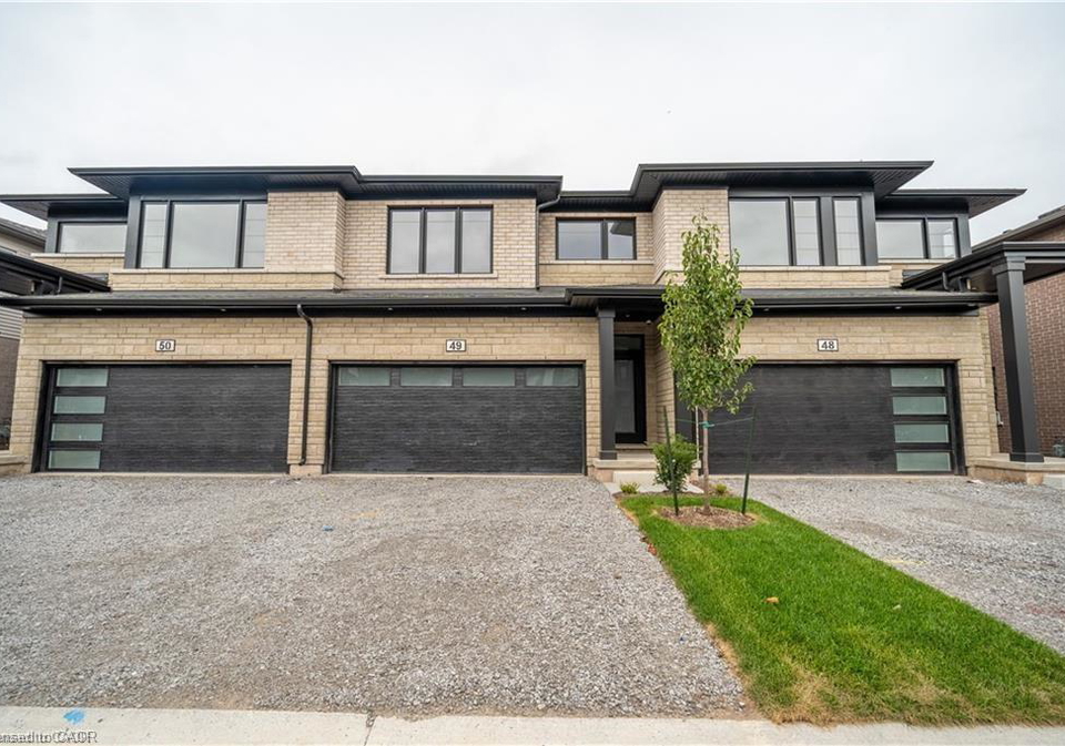4552-portage-road-niagara-falls-ontario-40833670