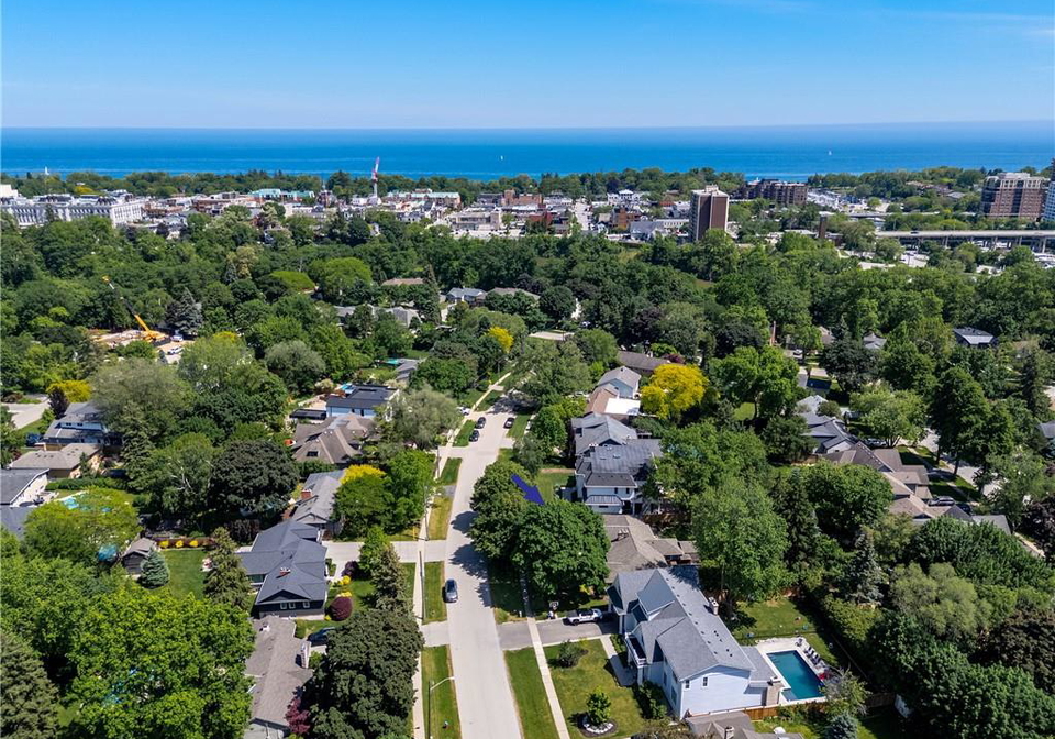 262-oakwood-crescent-oakville-ontario-40833671