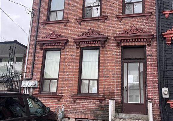 223-park-street-n-hamilton-ontario-40833676