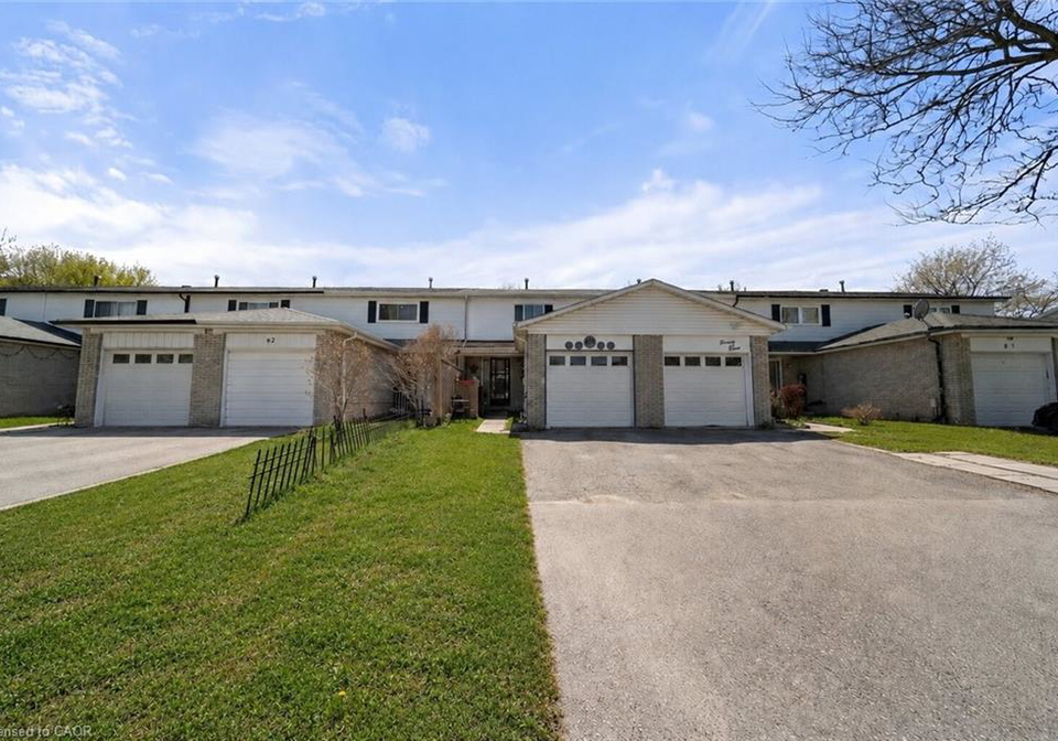 95-quantrell-trail-toronto-ontario-40833699