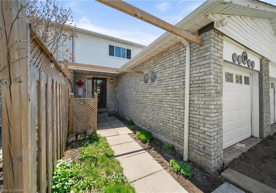95-quantrell-trail-toronto-ontario-40833699
