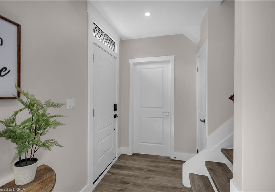 40-palace-street-brantford-ontario-40833756