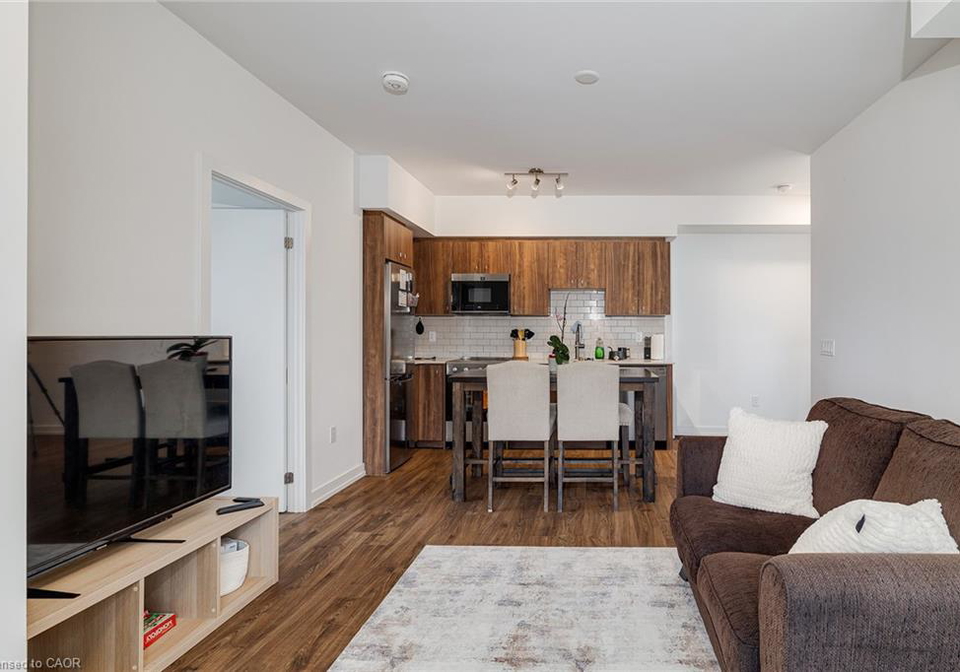 15-wellington-street-s-kitchener-ontario-40833759
