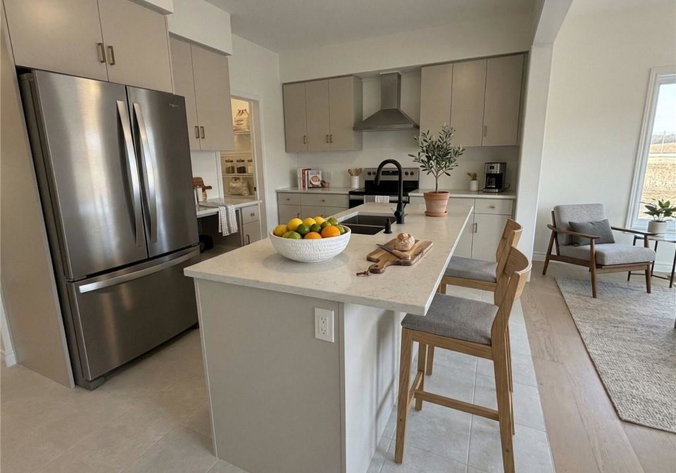 537-anton-crescent-kitchener-ontario-40833761