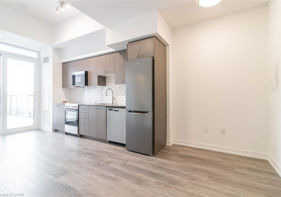 5-wellington-street-kitchener-ontario-40833765