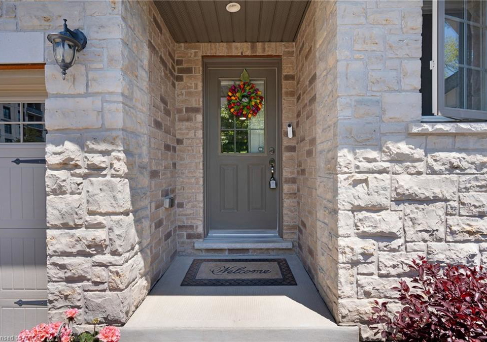635-saginaw-parkway-cambridge-ontario-40833767