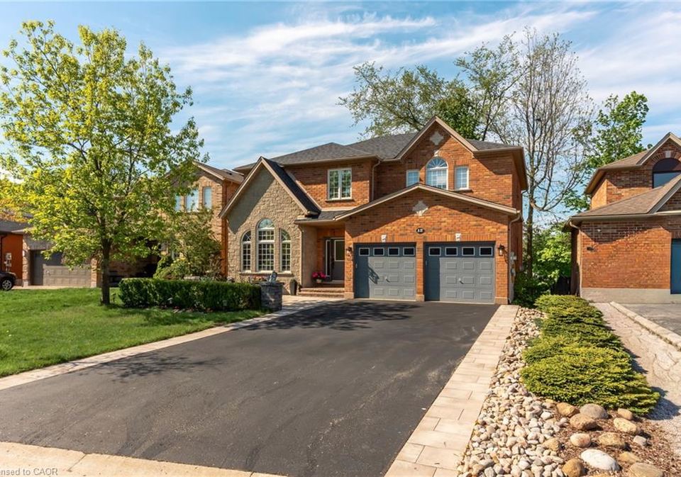 12-buman-court-barrie-ontario-40833769