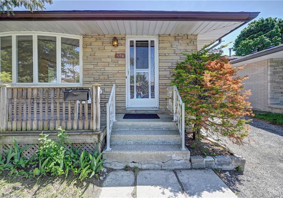 106-kimberly-crescent-kitchener-ontario-40833799