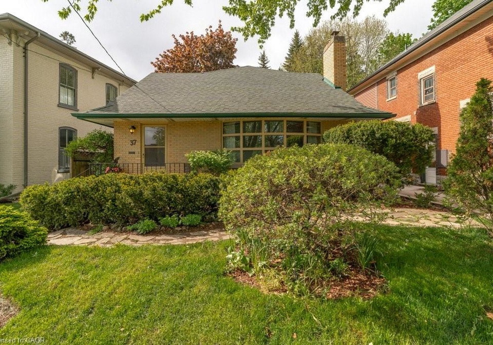 37-central-street-waterloo-ontario-40833865