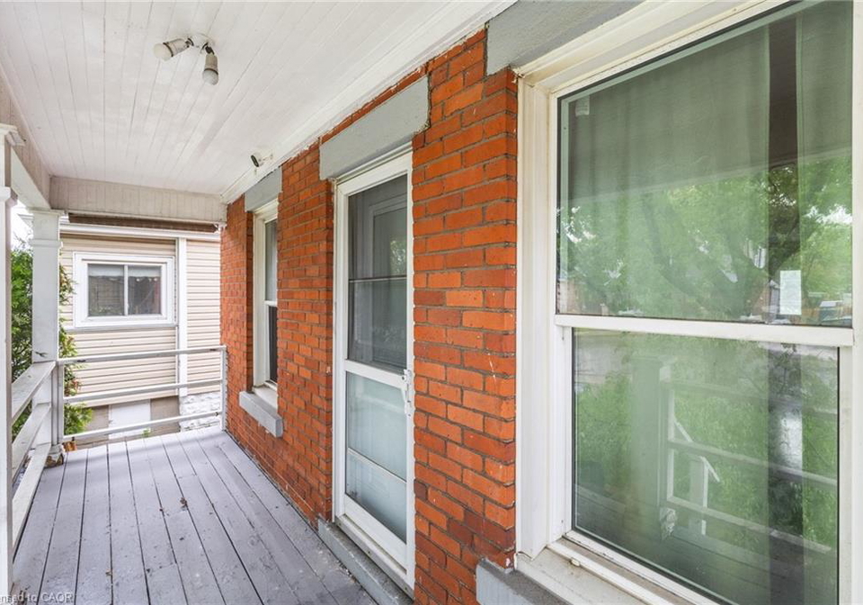 46-east-16th-street-hamilton-ontario-40833876