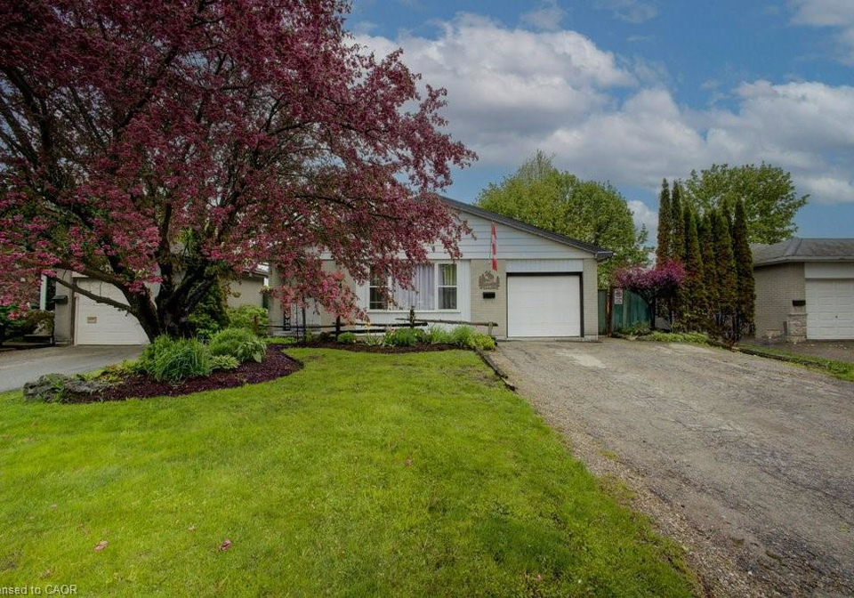 44-madison-avenue-orangeville-ontario-40833891