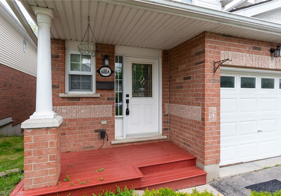 688-star-flower-avenue-waterloo-ontario-40833911