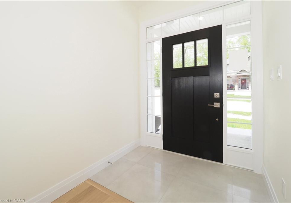 220-jeffrey-place-kitchener-ontario-40833949