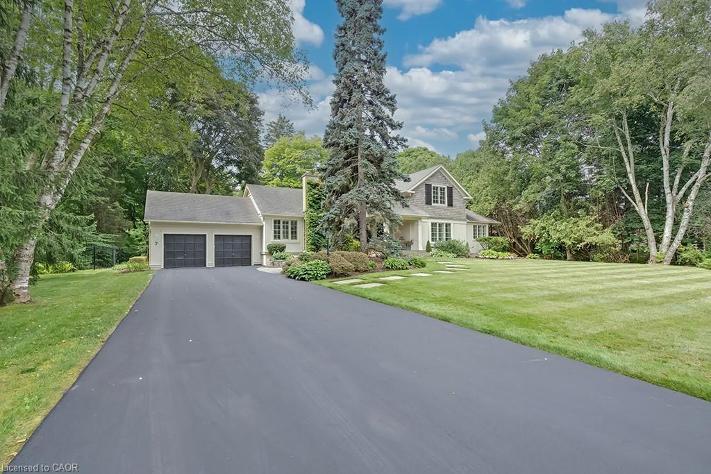 7-colonial-crescent-oakville-ontario-40833953