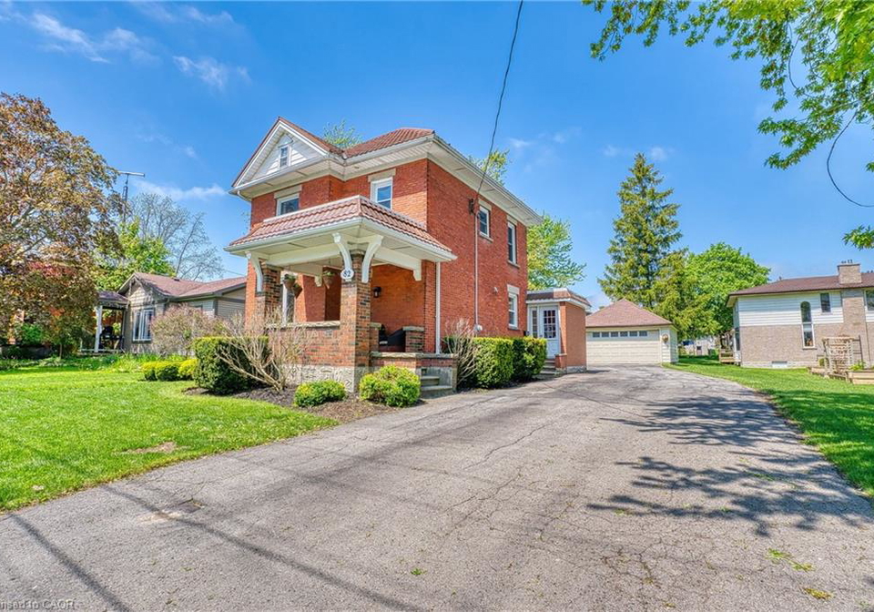 82-main-street-n-milverton-ontario-40833958