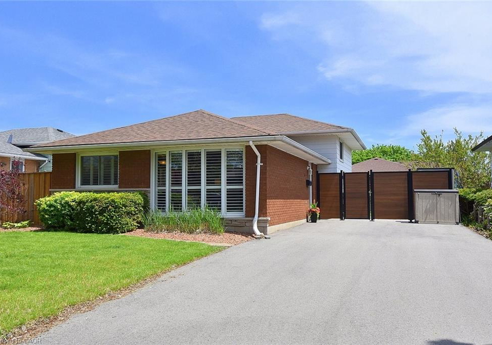 6-palm-crescent-brantford-ontario-40833973