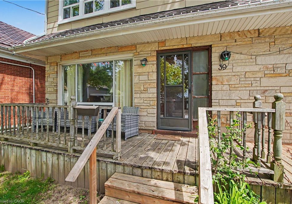 39-henry-street-cambridge-ontario-40833988