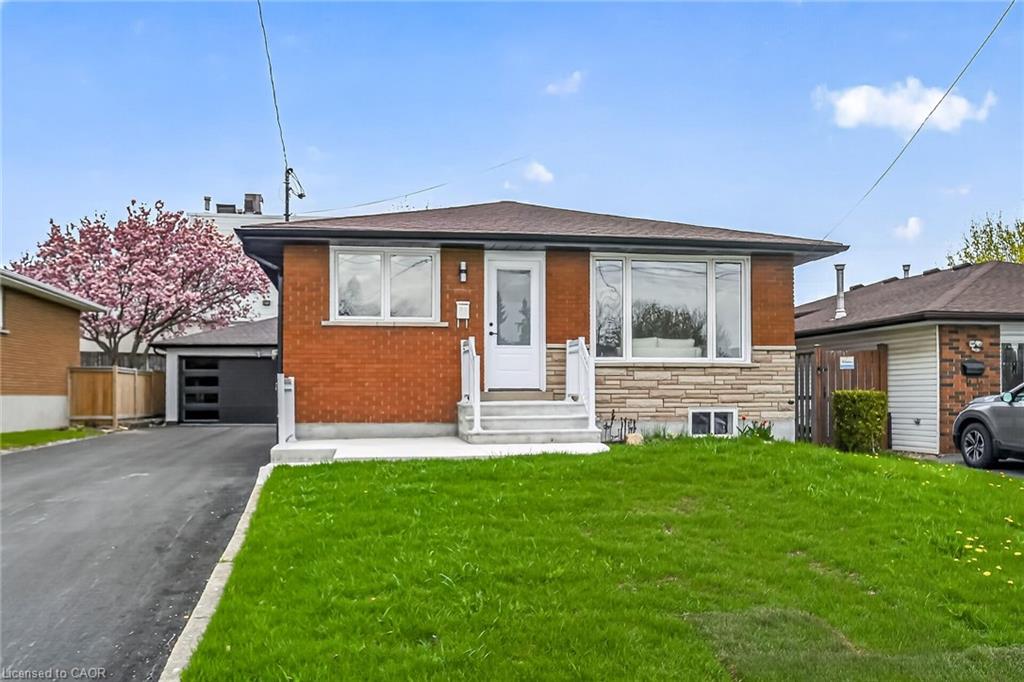 74-victor-boulevard-hamilton-ontario-40834005