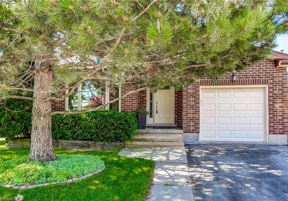 2130-cleaver-avenue-burlington-ontario-40834020