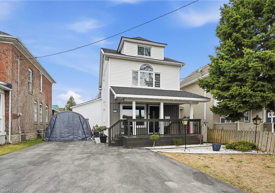 5773-leonard-avenue-niagara-falls-ontario-40834023